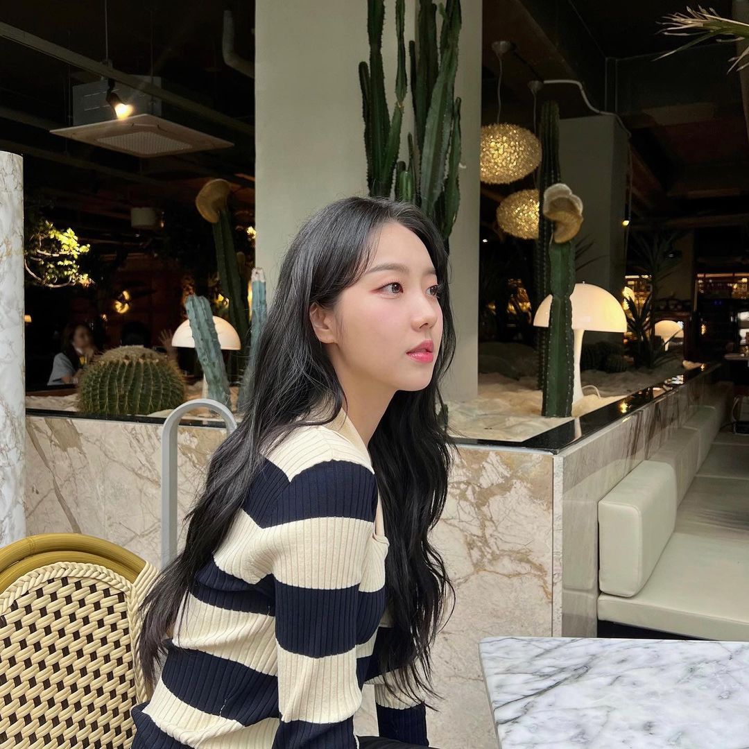 karinnyday_p_CgRYUvcP1bn_1.jpg