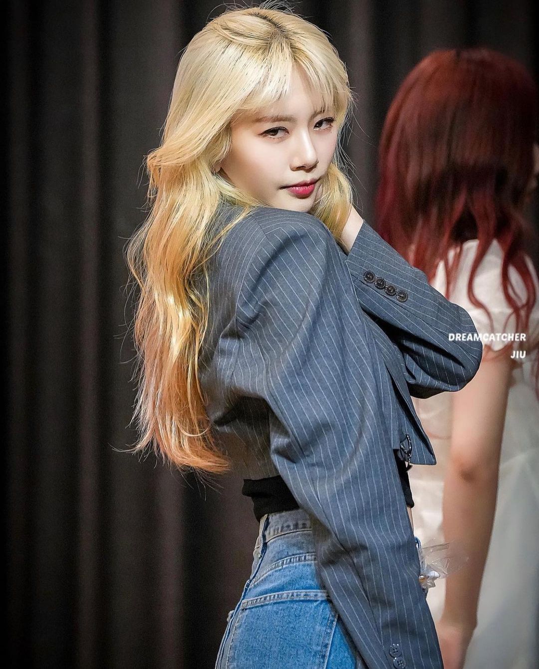 sun.jiu_p_CfE2VqYug-N_2.jpg