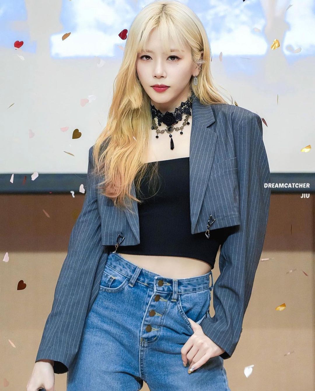 sun.jiu_p_CfE2VqYug-N_1.jpg