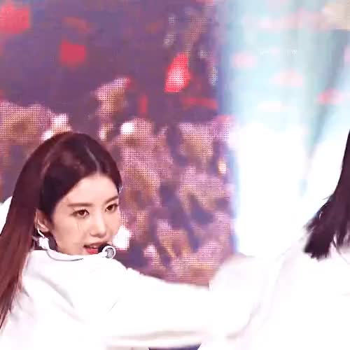 3d6846fd195c79f0377eaa4c8d8d0d18_1646312227_1323.gif