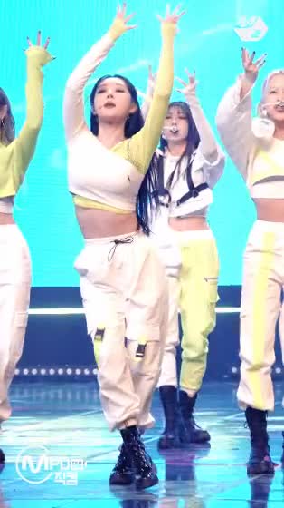 3828fc44c6f487f83d1418bf8247ecc7_1660907832_463.gif