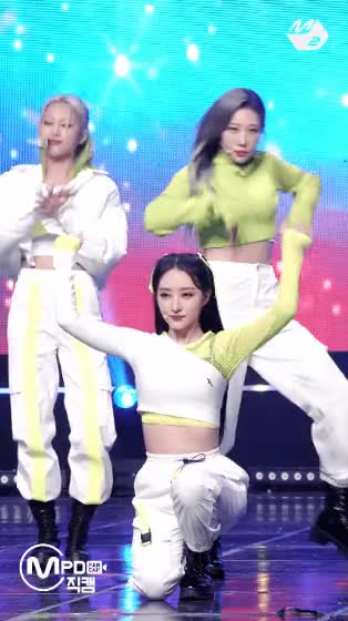 3828fc44c6f487f83d1418bf8247ecc7_1660907827_5269.gif