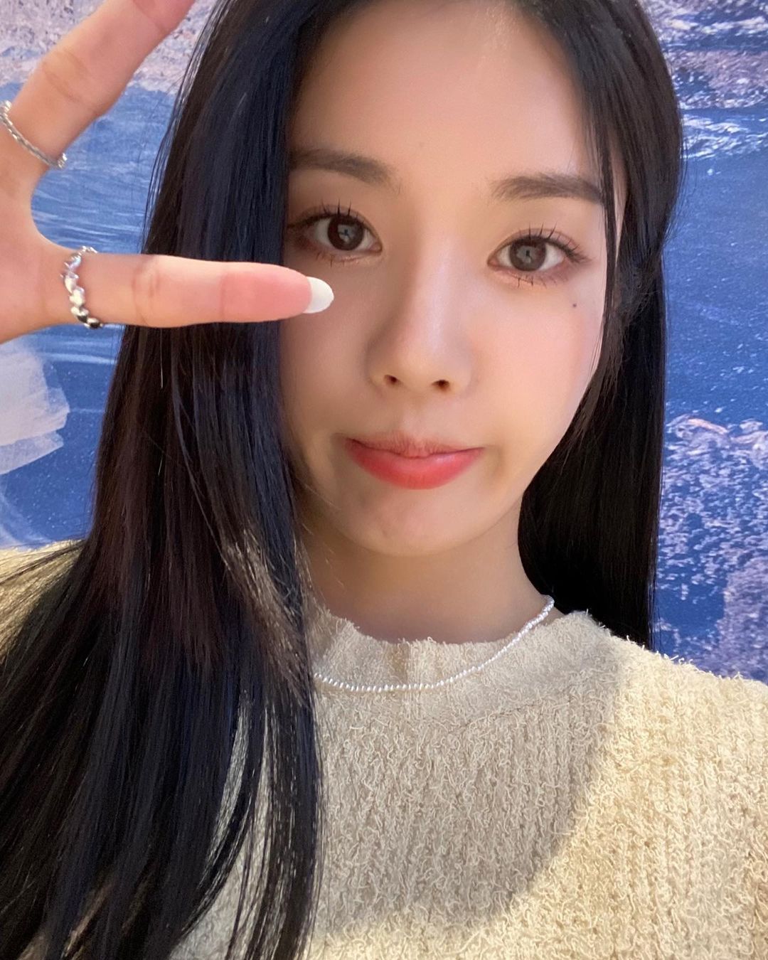 official_kwon.eunbi_p_CipfQ6Dpty6_6.jpg