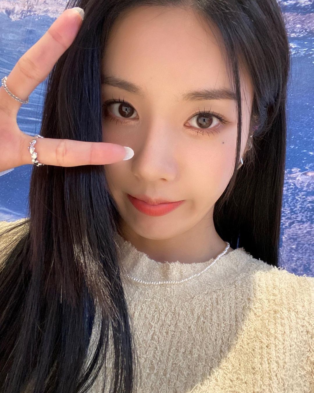 official_kwon.eunbi_p_CipfQ6Dpty6_7.jpg