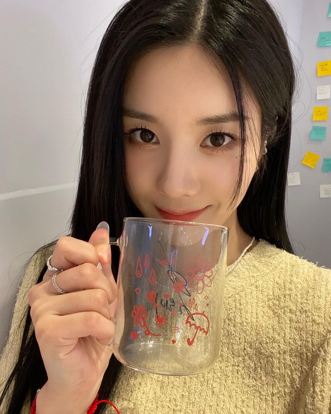 official_kwon.eunbi_p_CipfQ6Dpty6_10.jpg