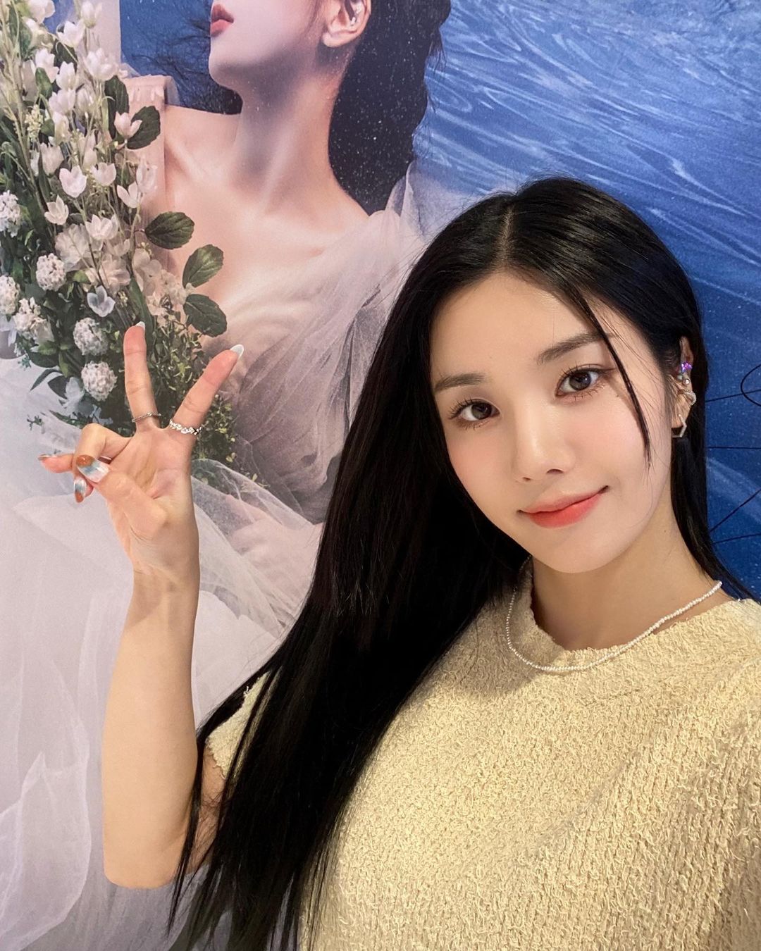 official_kwon.eunbi_p_CipfQ6Dpty6_5.jpg