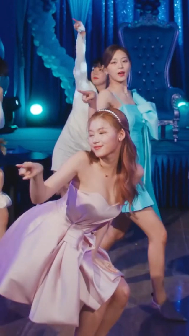 시선집중 사나 3.jpg
