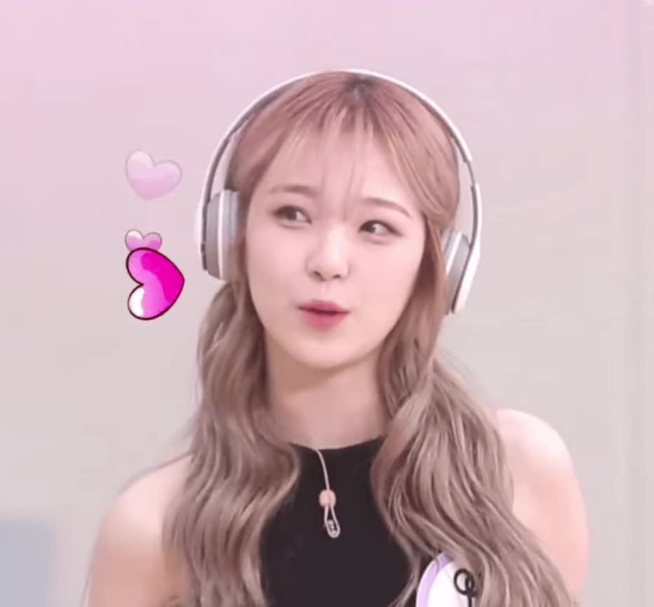 1649061542 (1).gif