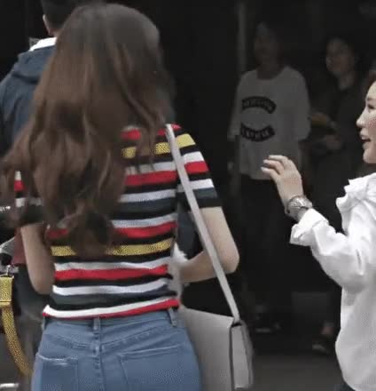 골반하면 강민경 2.gif
