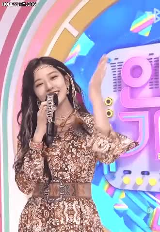 27d2217167c7297a38dd2eb7c32128f2_1630890538_0465.gif