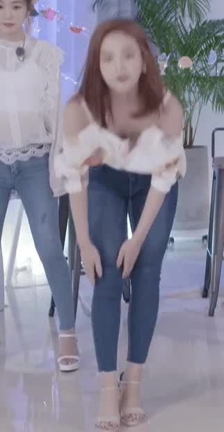 2e0a60d1e8f6ffbfc0c46533f096bd33_1661826736_5703.gif