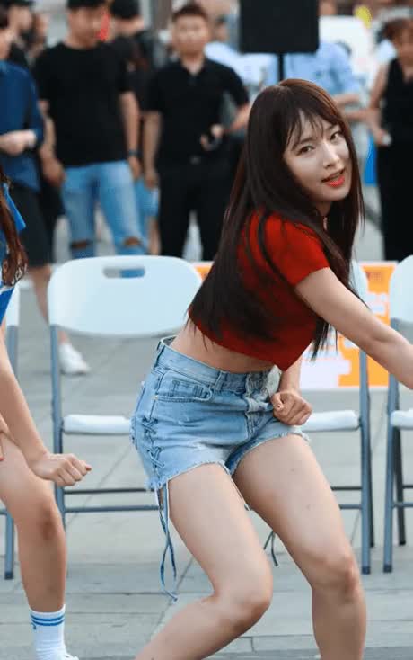 4863dd663ad90a5972ba32cbbe1121a5_1654861525_1546.gif