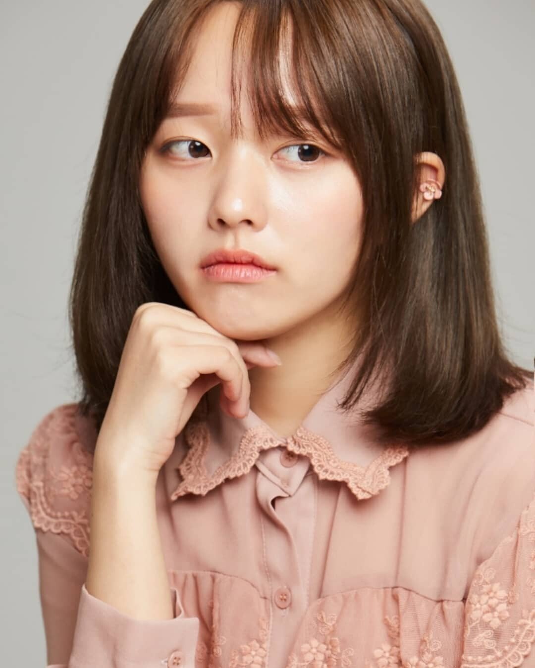 ab_ziso_67485071_2484053251685445_5065912609734195204_n.jpg 정지소(기생충 다혜)