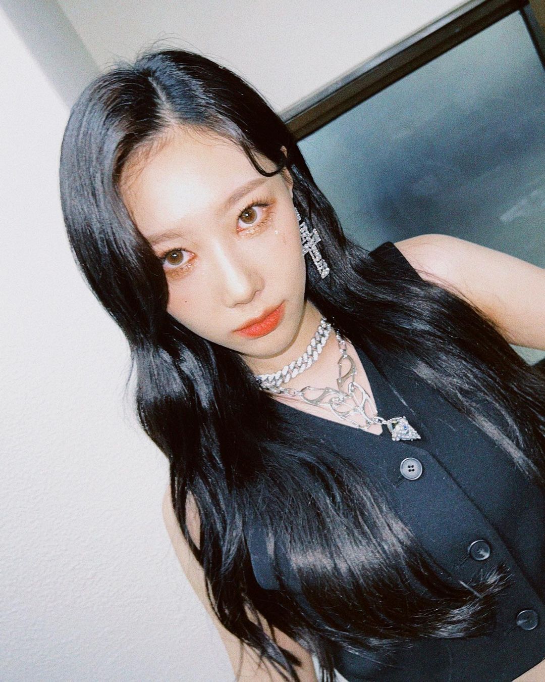 0.0_handong_p_Ce8yMpmBEEe_1.jpg