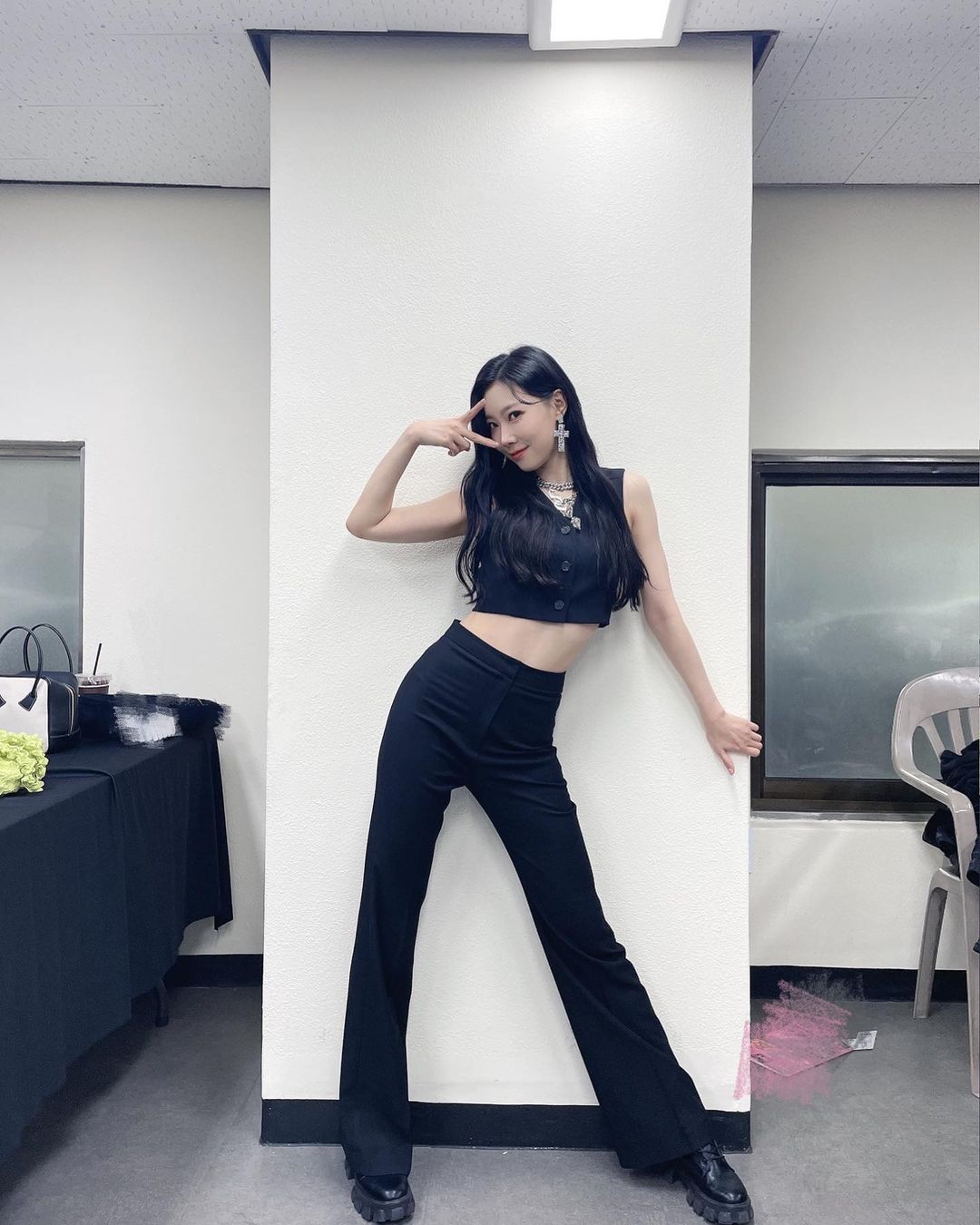 0.0_handong_p_Ce8yMpmBEEe_3.jpg