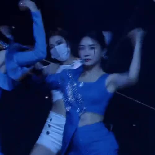 219477b5c08d769ae19cb8f427b1328b.gif