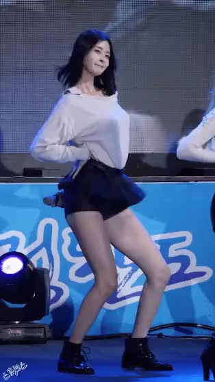 a235f691b29bee7e4e369e62ae581637_1651459498_1564.gif