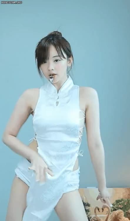 bj 히또 치파오2.gif