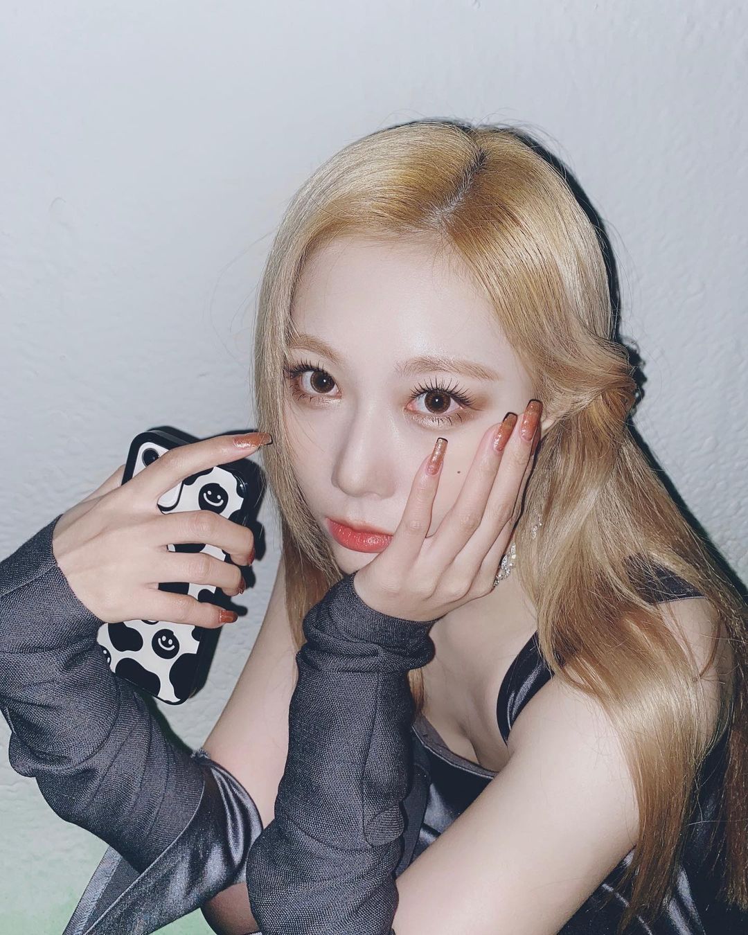0.0_handong_p_CgvwuIiB6Uq_2.jpg