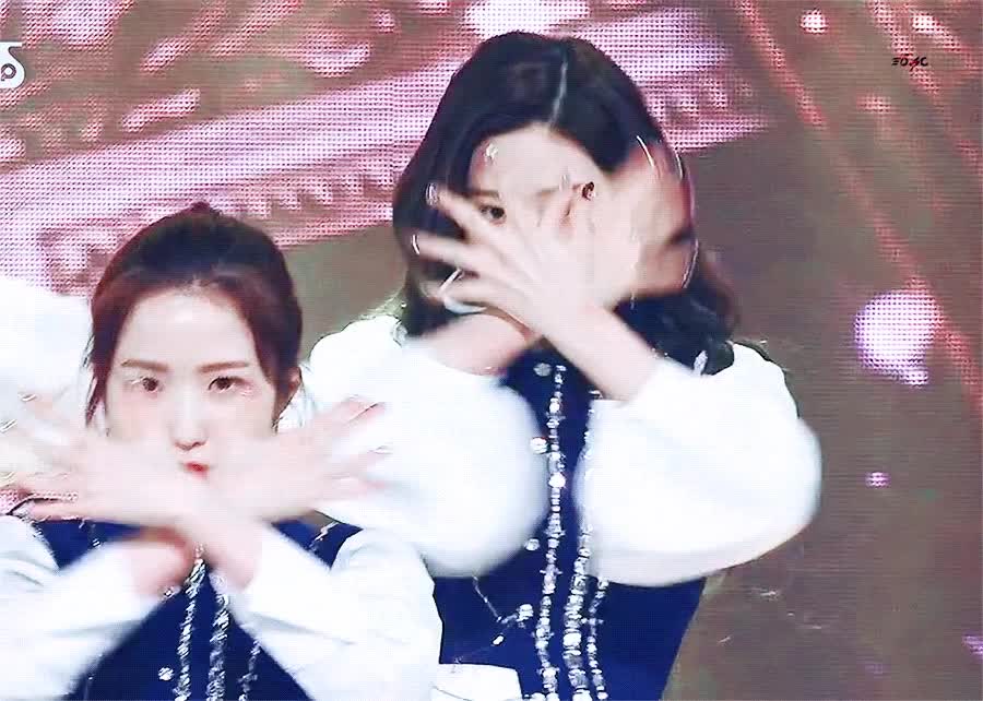 093ba03e2e669385ffc93eb7a1fae096_1630572185_2918.gif