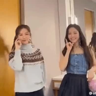 2890328473_ySqQ8zCF_af7e18770fa1fd90983c29f05585e200b78c518a.gif