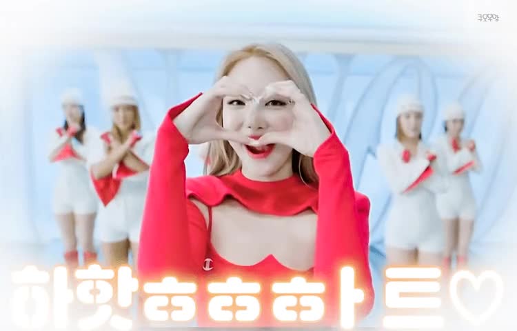 트와이스 나연 POP MV 비하인드 EP.03 3.gif