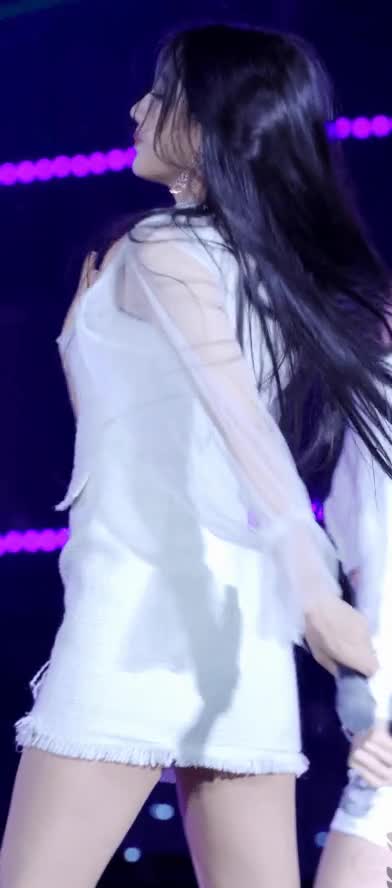 497d5adef275856a7f51d53b09eececa_1629374062_6203.gif