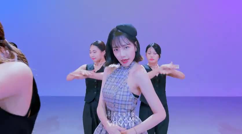 30a3f348fddb273c4699e55637fd0fc1_1663221427_2307.gif