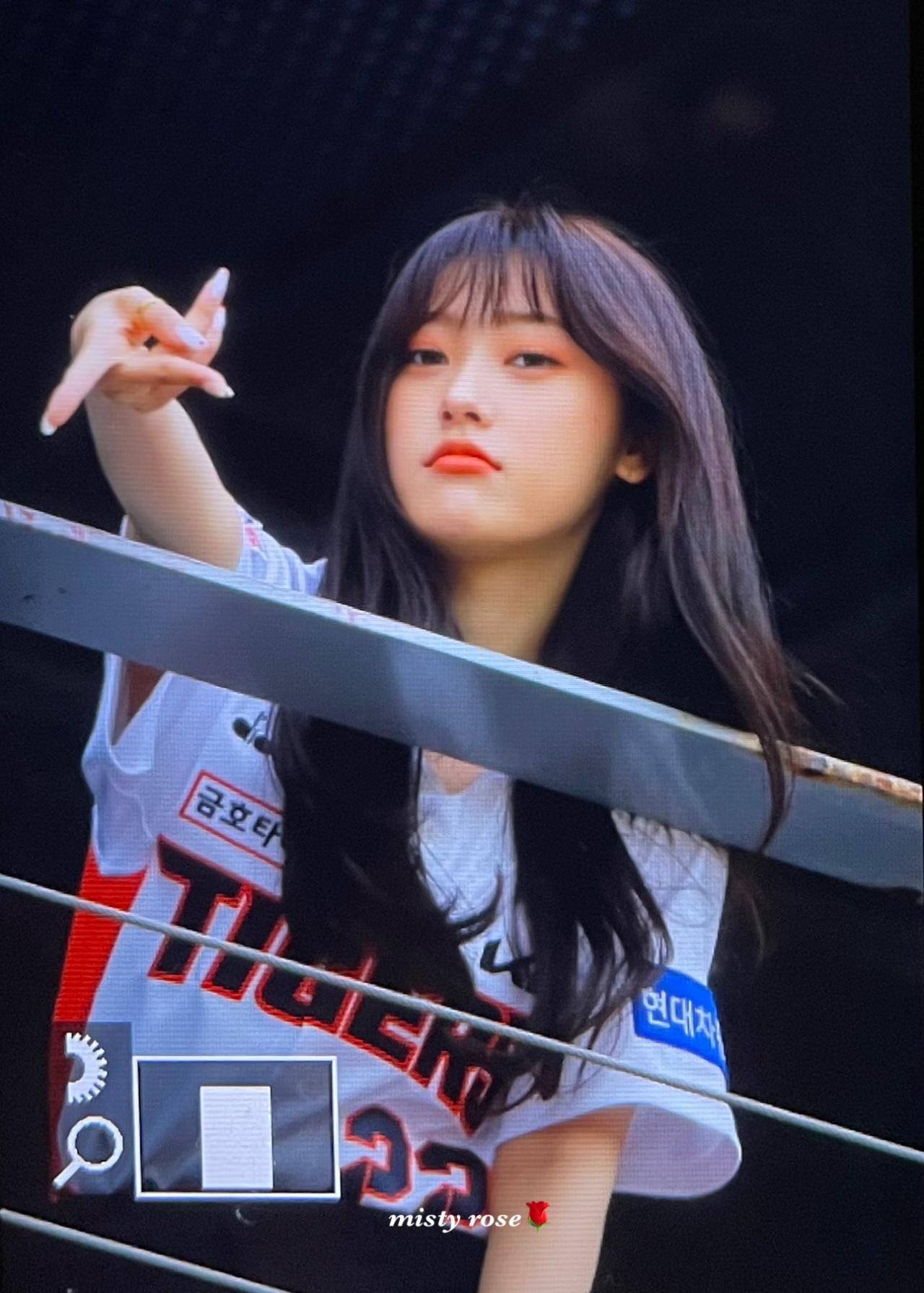 FRgQjnkaUAEnglm.jpg