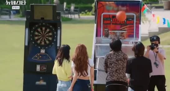 농구로 윤도현 가볍게 털어버리는 러블리즈 이미주 12.gif