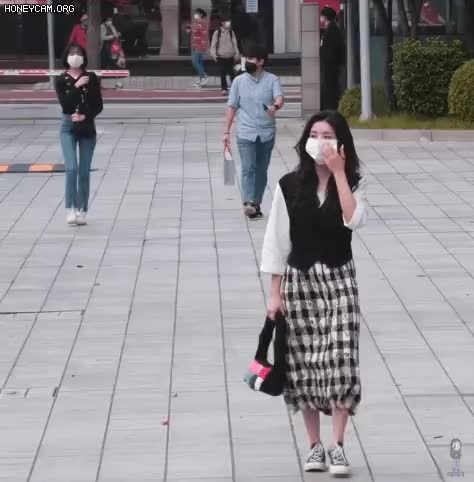 c9ac99d722e2373241e52837f6349f93.gif