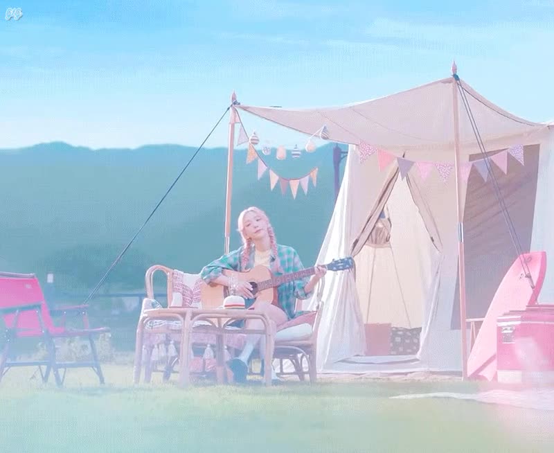 태연 청년피자 첫 번째 CF - 꾸르