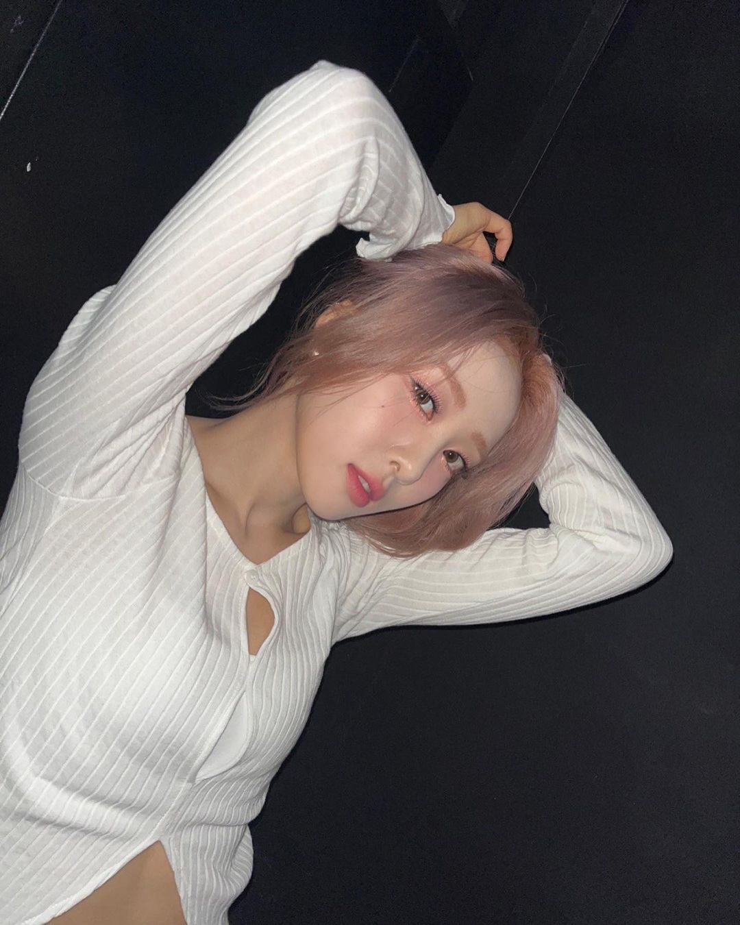 loonatheworld_p_Cc98_EhpkfY_8.jpg