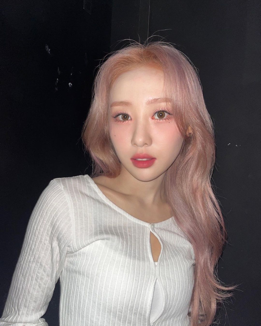 loonatheworld_p_Cc98_EhpkfY_3.jpg