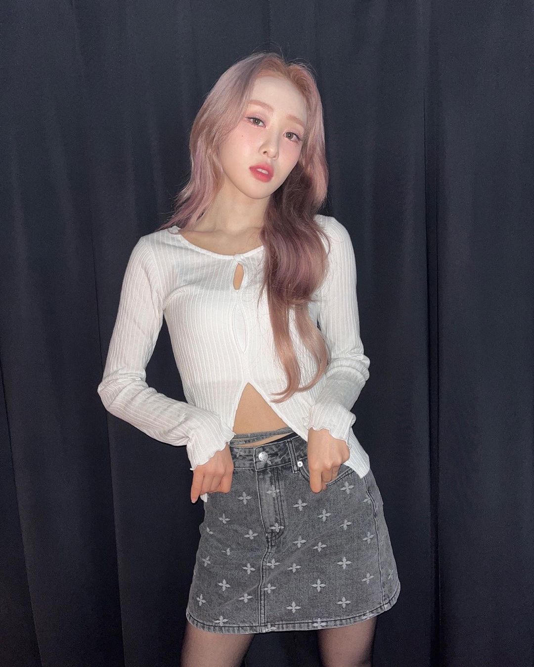 loonatheworld_p_Cc98_EhpkfY_7.jpg