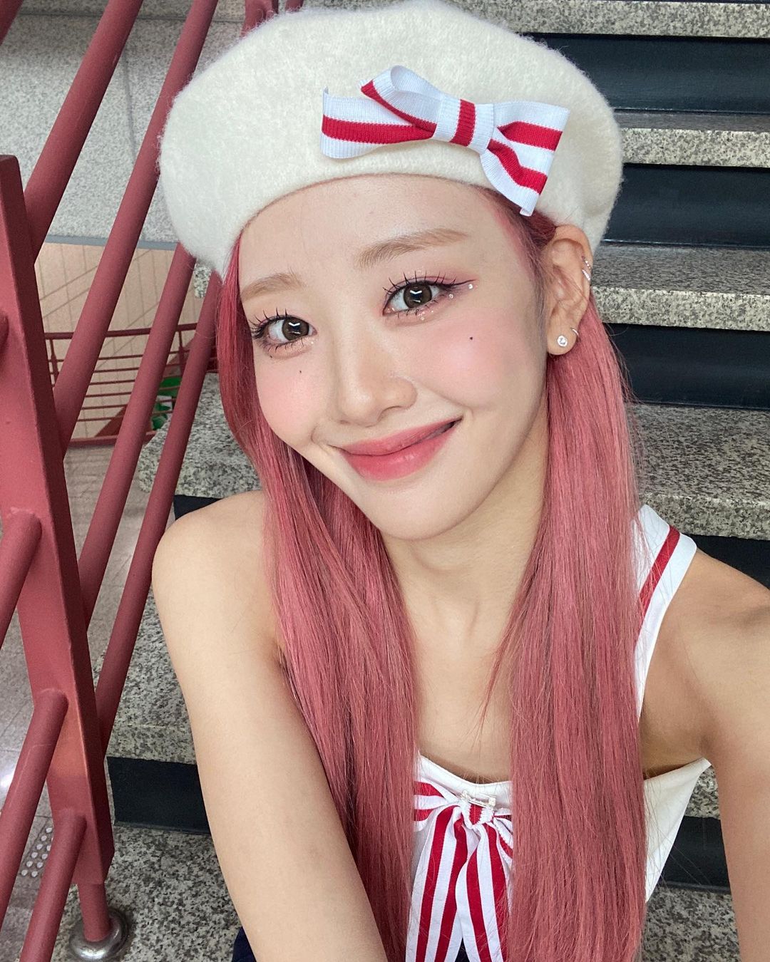 loonatheworld_p_CfnmqJ5Jitg_2.jpg