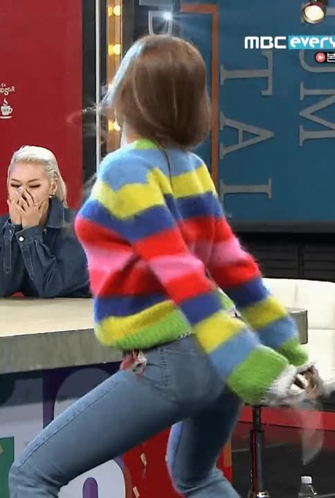 af5da92bb037062d02d9151f388d14fd_1629981336_8698.gif