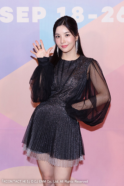20210919_KCONTACT_KwonEunBi_PHOTOWALL_03.jpg