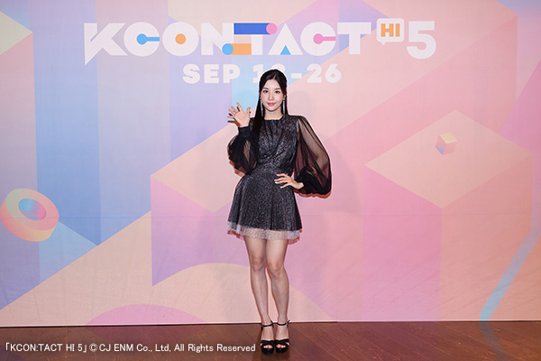 20210919_KCONTACT_KwonEunBi_PHOTOWALL_01.jpg
