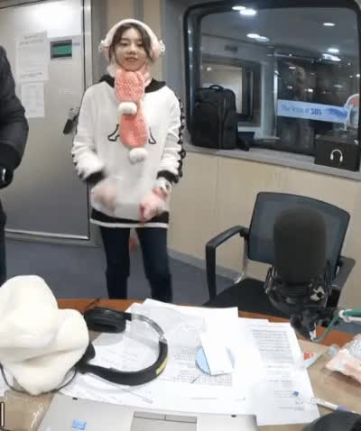 f05993e24272ffdbce4fb173acfd98e1_1662683232_416.gif
