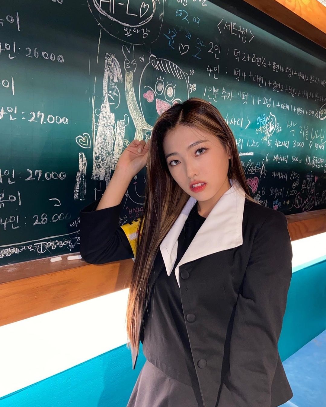 hi_l_official_20211109_172826_1.jpg