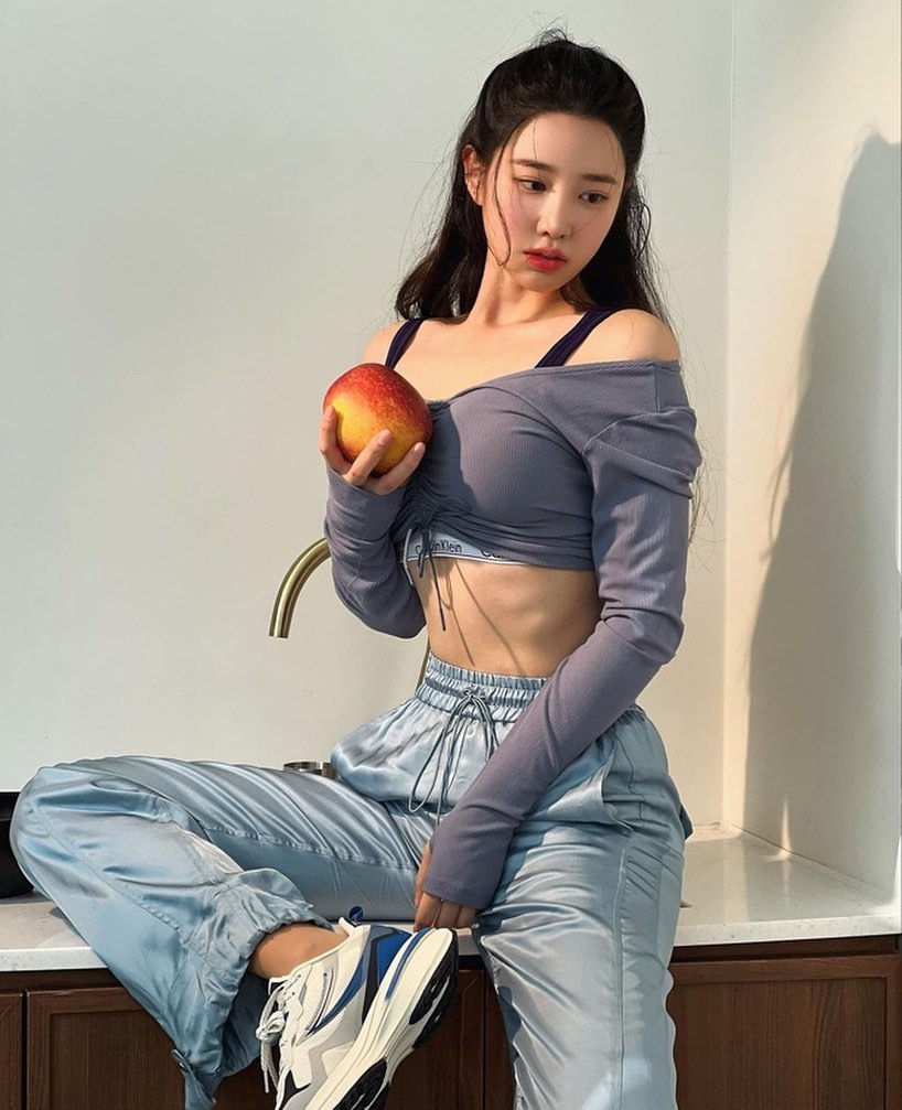 01.jpg