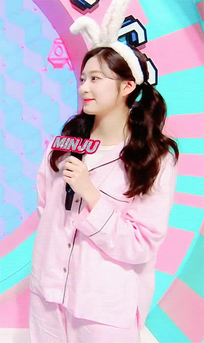 a3015bfde1c046ece46a924a106479a8.gif