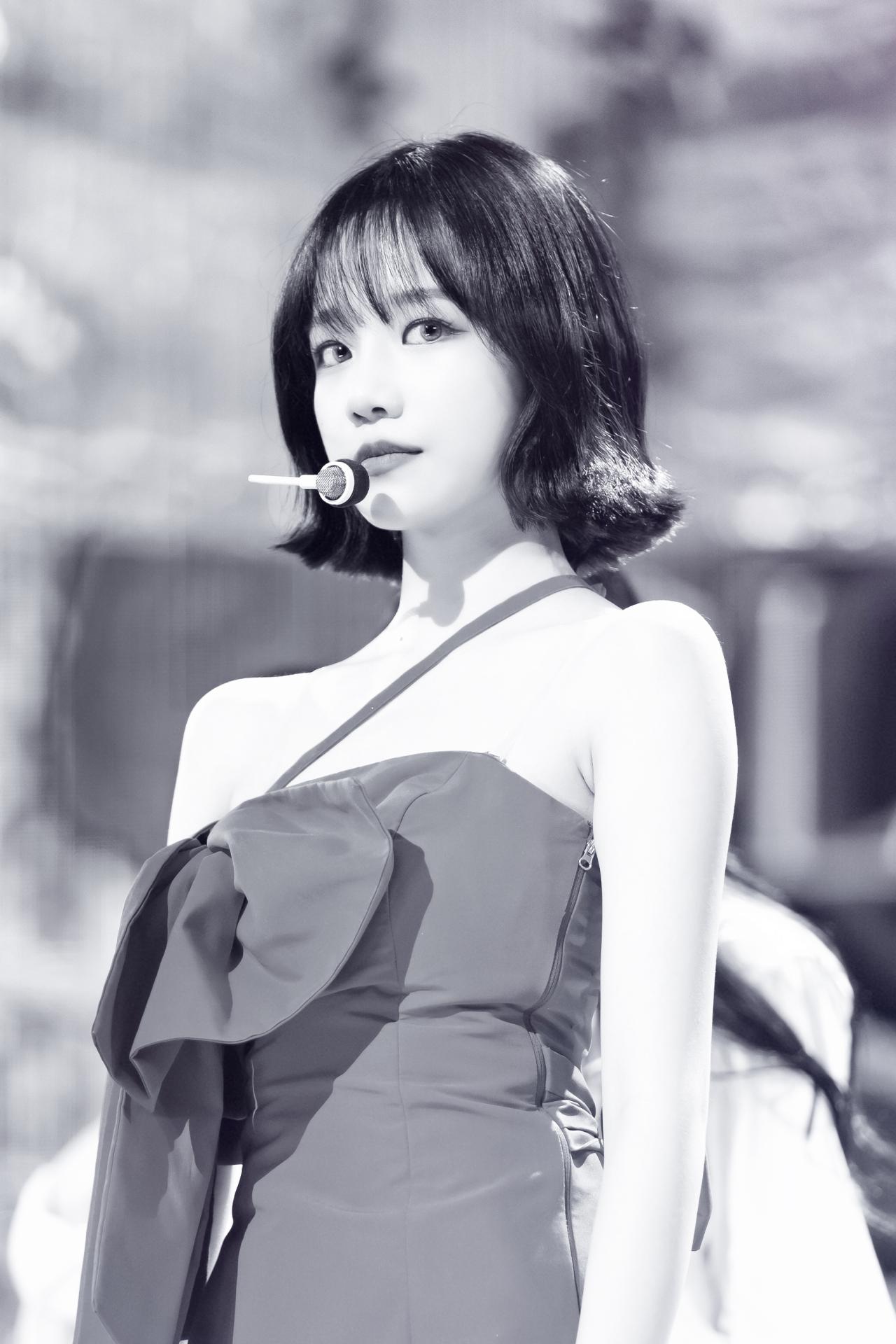 616cb97d29559131a913f293-p.jpg