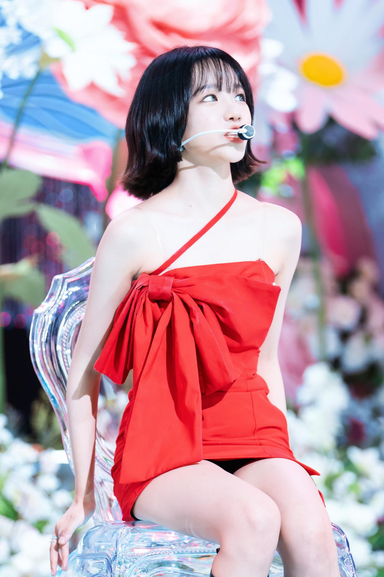 616cb98229559131a913f29f-p.jpg
