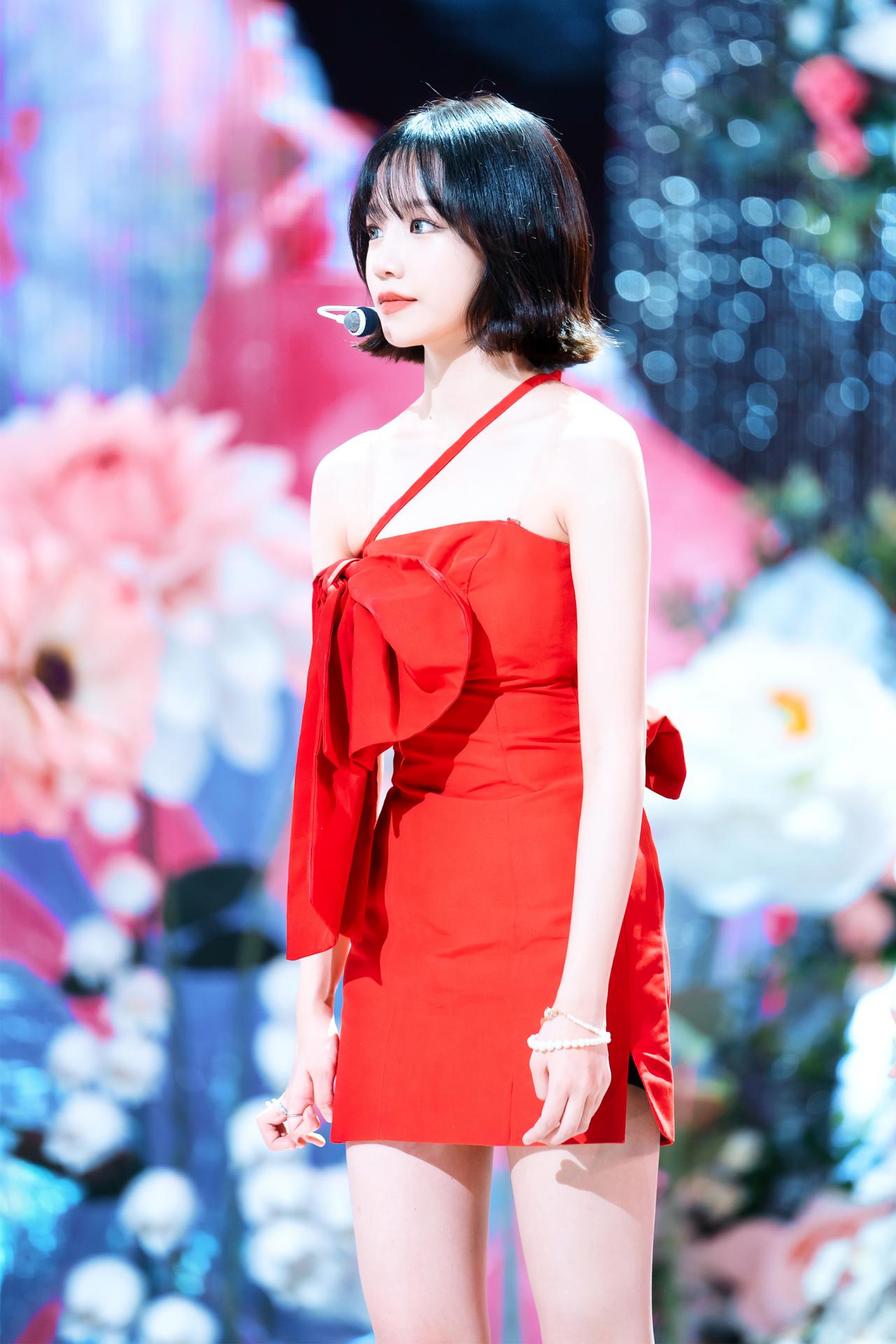616cb97d6460b8243e5772f8-p.jpg