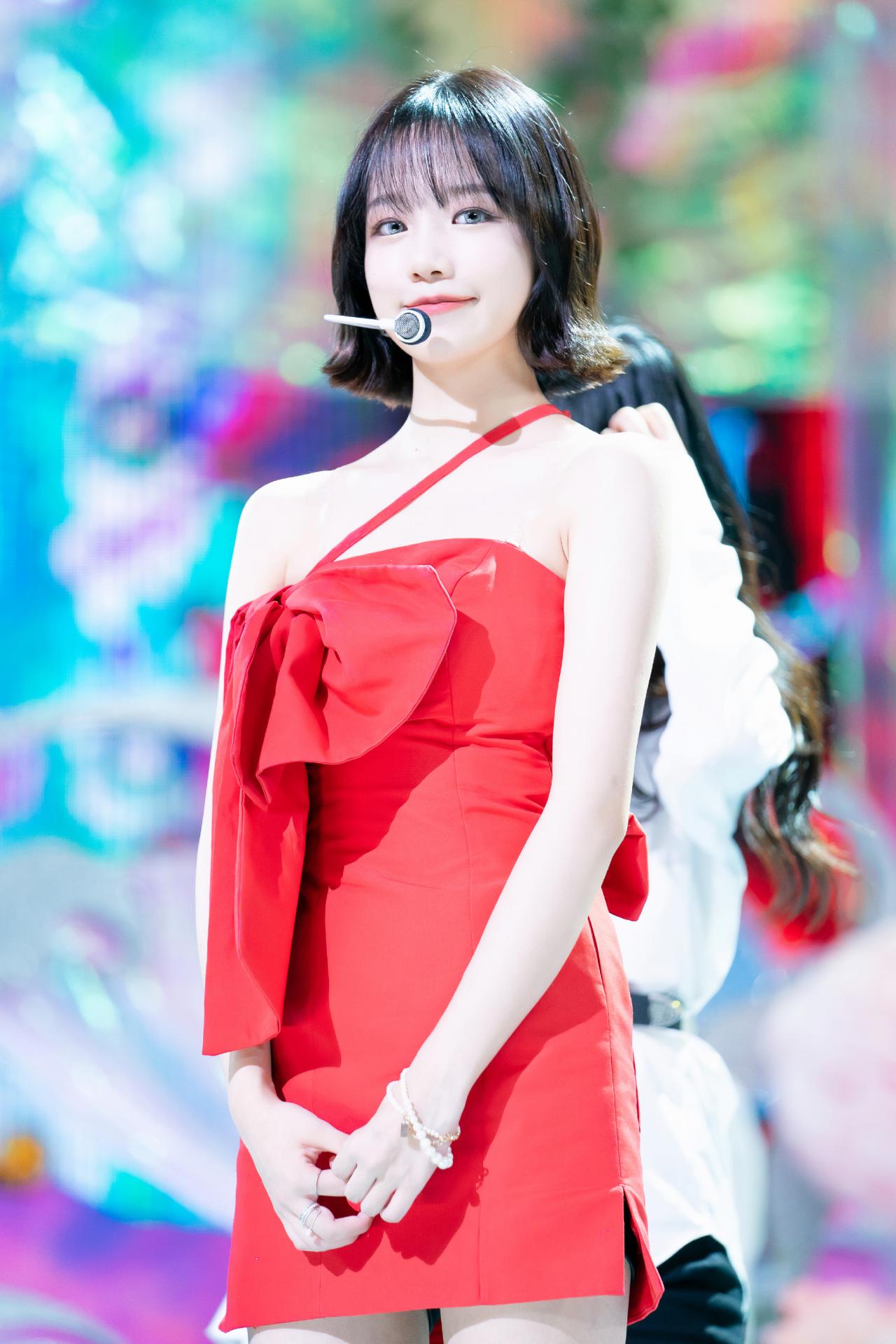 616cb97d6460b8243e5772f7-p.jpg