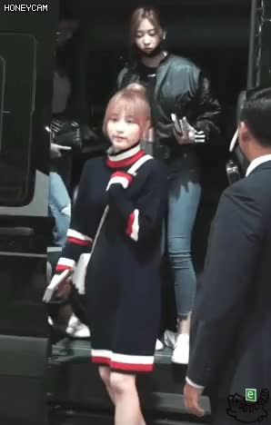 c279464955620294b55323d5ebdfbd99_1633345829_1889.gif