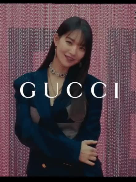 신민아 검스.gif