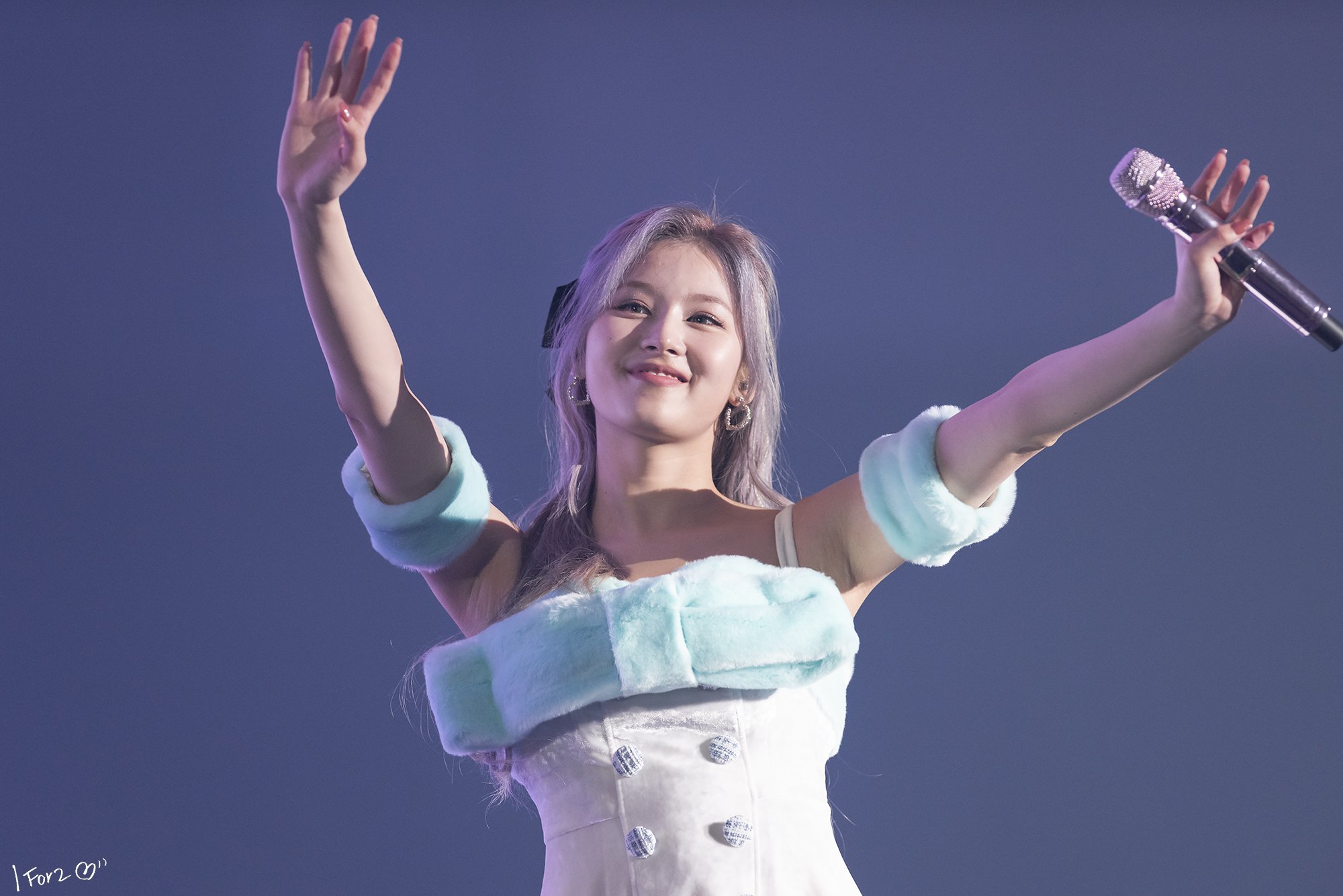 콘서트 월드투어 사나 27.jpg